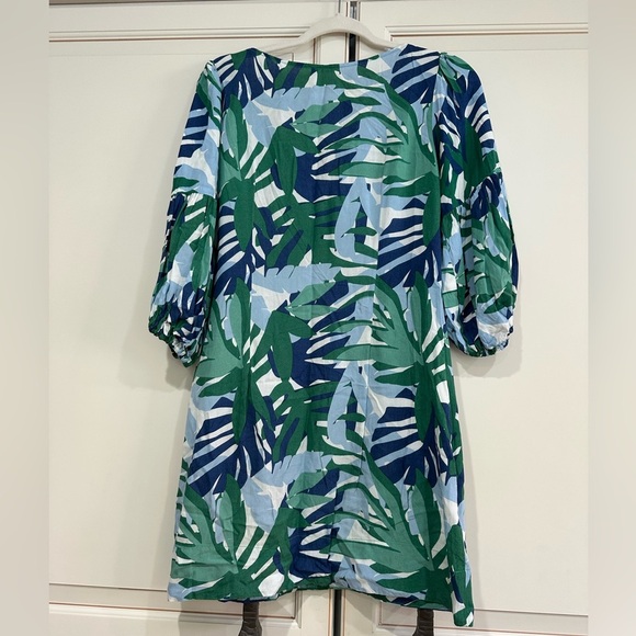 FARM Rio Tropical Leaf Shift Dress (D8) - Picture 4 of 6